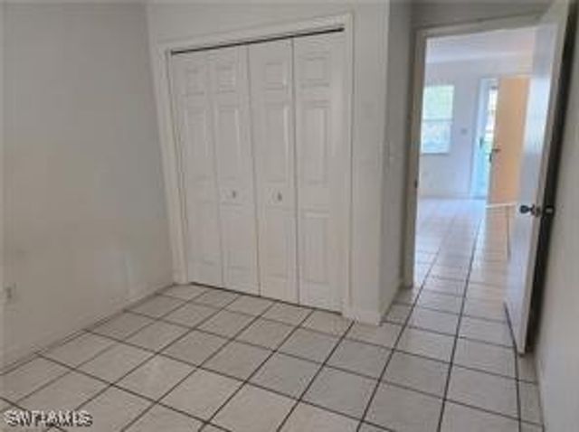 3325 Airport RD N R3, Naples, FL 34105