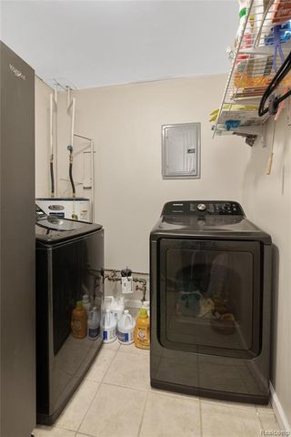 21510 Remick Drive, Clinton Township, MI 48036