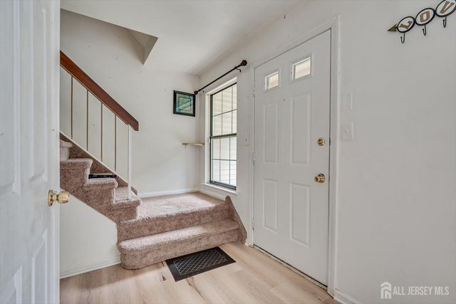 503 Timber Oaks Road, Edison, NJ 08820