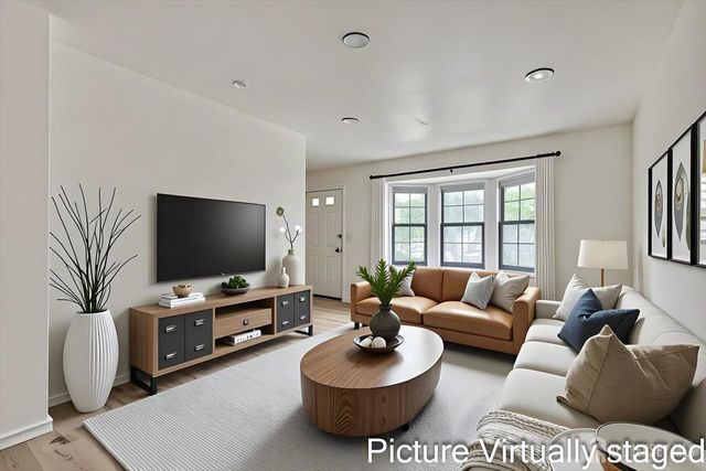 503 Timber Oaks Road, Edison, NJ 08820