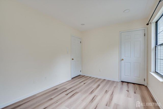 503 Timber Oaks Road, Edison, NJ 08820