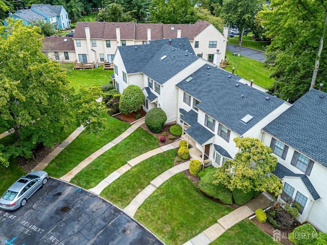 503 Timber Oaks Road, Edison, NJ 08820