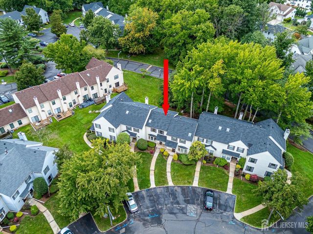 503 Timber Oaks Road, Edison, NJ 08820