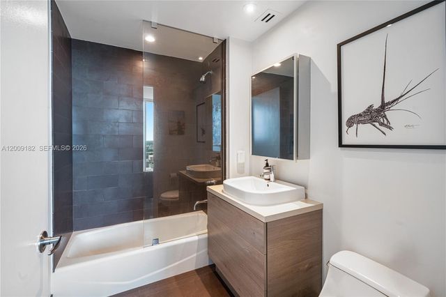 1040 Biscayne Blvd 3607, Miami, FL 33132