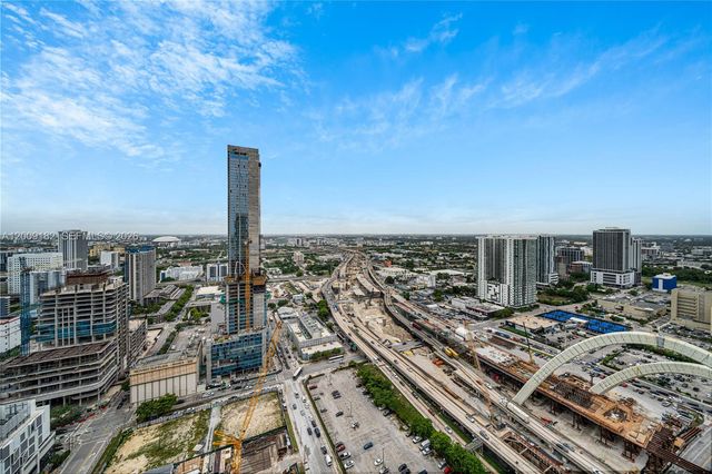 1040 Biscayne Blvd 3607, Miami, FL 33132