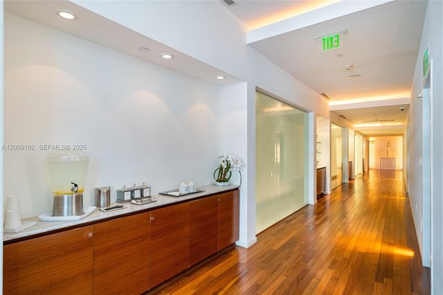 1040 Biscayne Blvd 3607, Miami, FL 33132