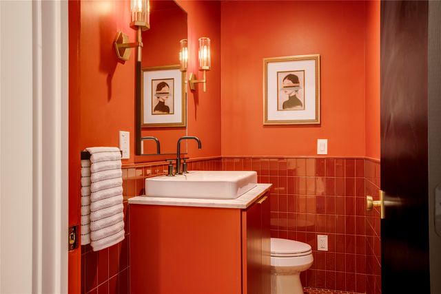 406 S Ravinia Drive, Dallas, TX 75211