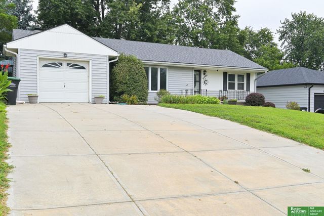 4264 Drexel Street, Omaha, NE 68107