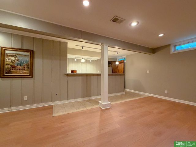 4264 Drexel Street, Omaha, NE 68107