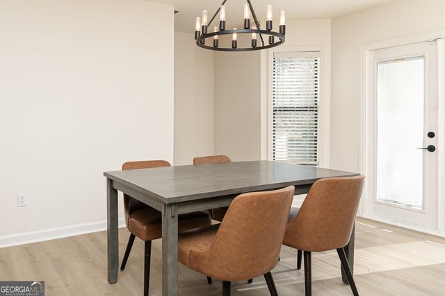 305 Mariner Circle, Woodstock, GA 30189