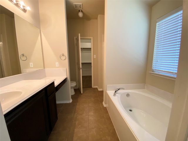 848 Lake Forest Trail, Little Elm, TX 75068