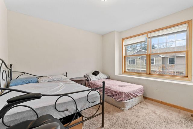 1883 Garden Way, Saint Paul, MN 55119