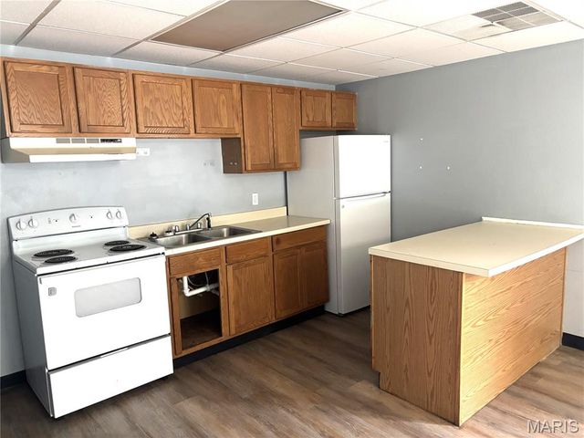 518 W Harris Avenue A-D, Greenville, IL 62246