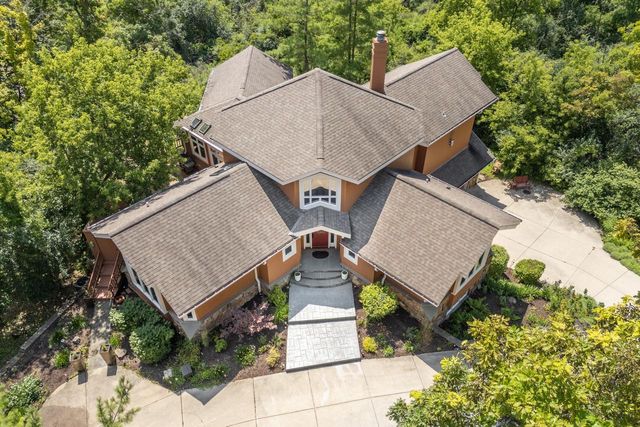 1460 Geneva Club DRIVE, Lake Geneva, WI 53147