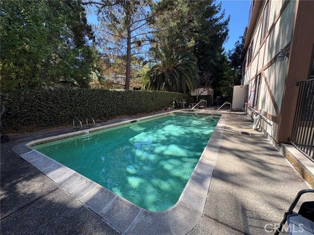 735 El Camino Real 102, Burlingame, CA 94010