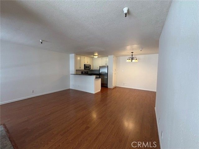 735 El Camino Real 102, Burlingame, CA 94010