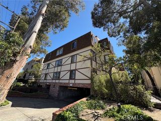 735 El Camino Real 102, Burlingame, CA 94010