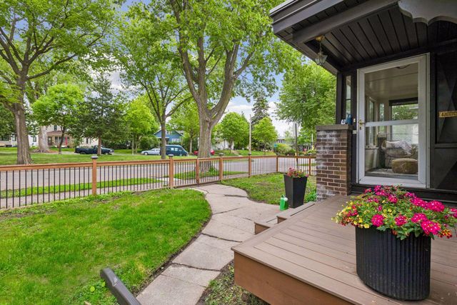 2514 Hayes Street NE, Minneapolis, MN 55418