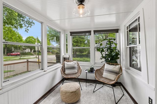 2514 Hayes Street NE, Minneapolis, MN 55418