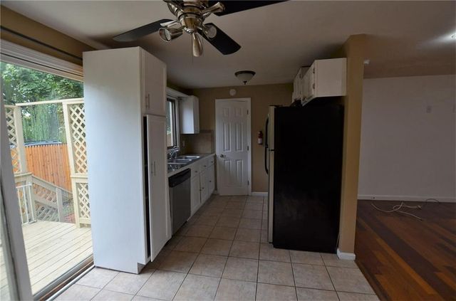 151 Willett Avenue 2, Riverside, RI 02915