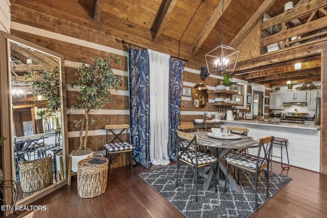 4065 Hickory Hollow Way, Sevierville, TN 37862