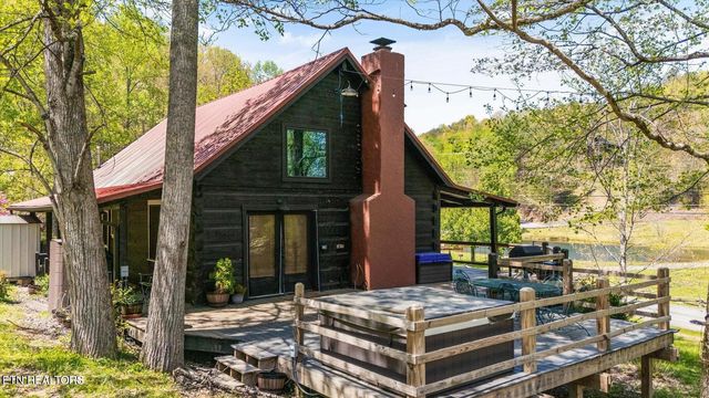 4065 Hickory Hollow Way, Sevierville, TN 37862