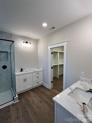 1879 Shiloh Road, Claremont, NC 28610