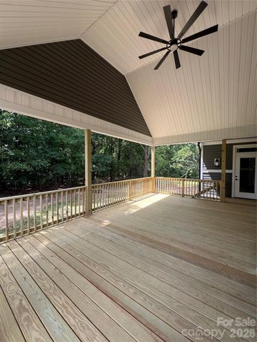 1879 Shiloh Road, Claremont, NC 28610