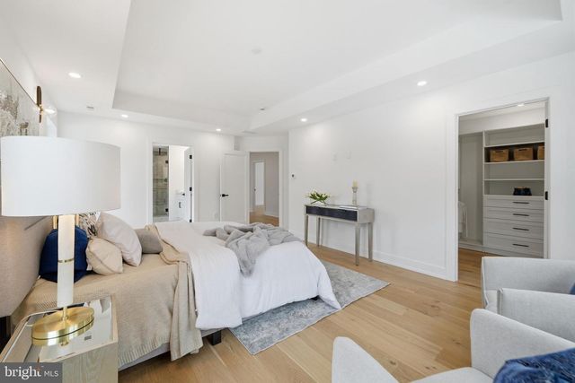 10 CHURCHVILLE LN, Churchville, PA 18966