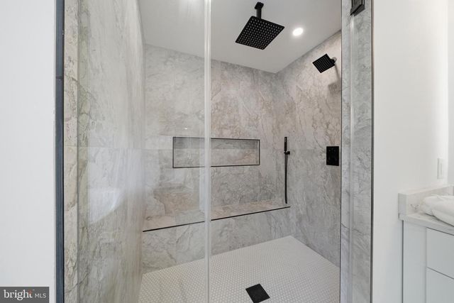 10 CHURCHVILLE LN, Churchville, PA 18966