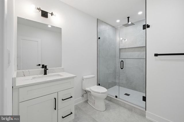 10 CHURCHVILLE LN, Churchville, PA 18966