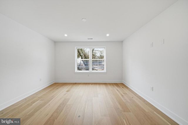 10 CHURCHVILLE LN, Churchville, PA 18966