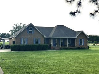 278 Love Lane Rd, Hillsboro, TN 37342