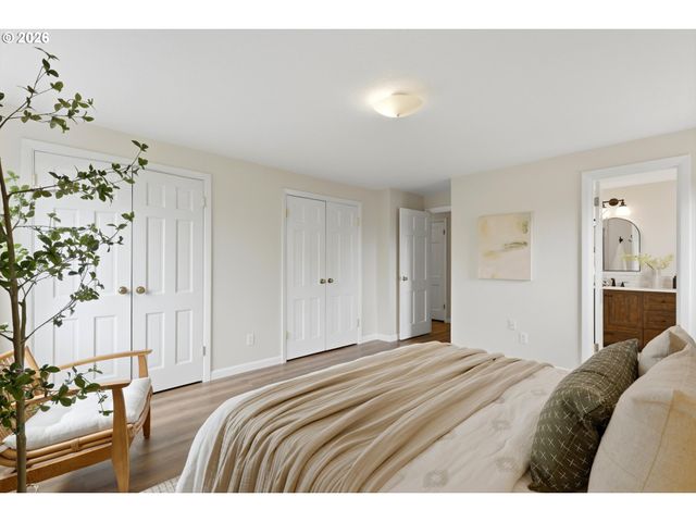 10055 Sw INEZ St, Portland, OR 97224