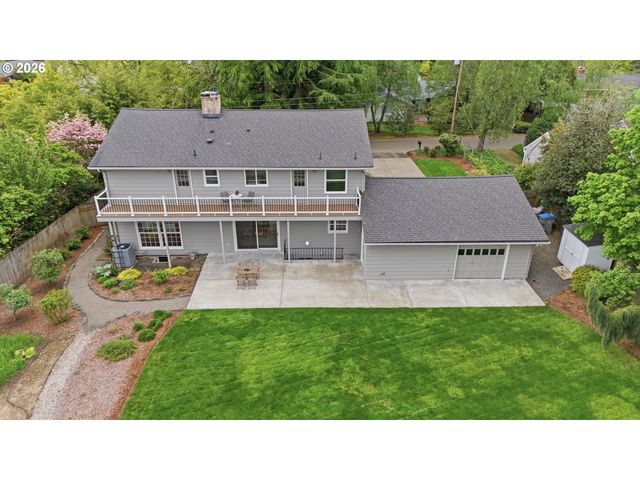 10055 Sw INEZ St, Portland, OR 97224