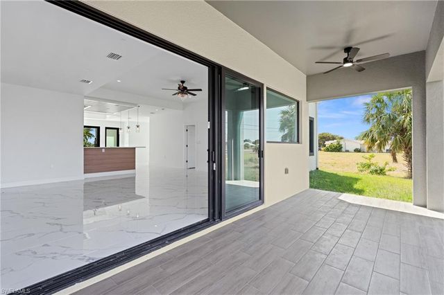 2027 NE 18th ST, Cape Coral, FL 33909