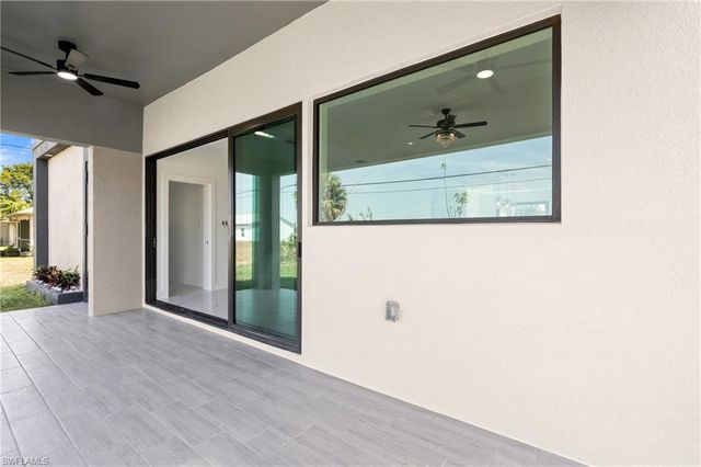 2027 NE 18th ST, Cape Coral, FL 33909