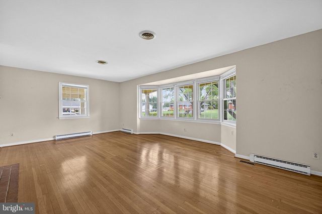 312 NORFOLK DR, Warrenton, VA 20186