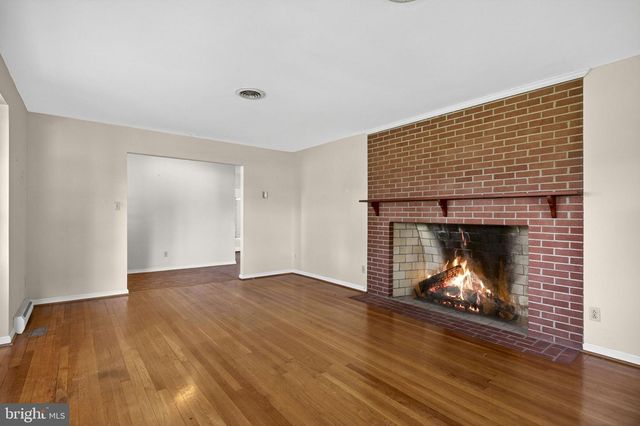 312 NORFOLK DR, Warrenton, VA 20186