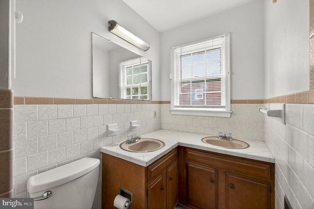 312 NORFOLK DR, Warrenton, VA 20186