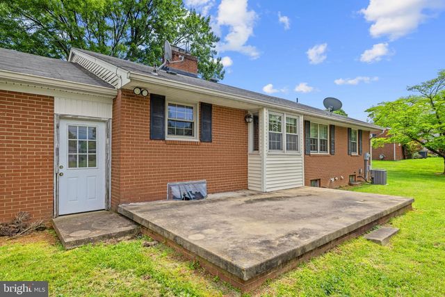 312 NORFOLK DR, Warrenton, VA 20186