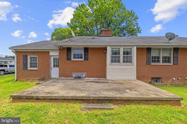 312 NORFOLK DR, Warrenton, VA 20186