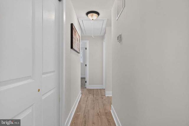 10 COBBLESTONE RD, Cherry Hill, NJ 08003