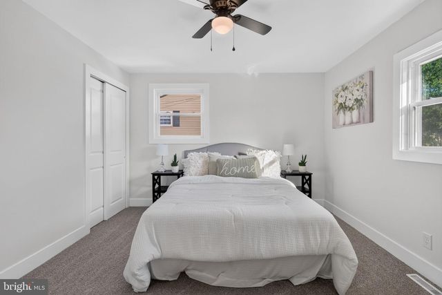 10 COBBLESTONE RD, Cherry Hill, NJ 08003