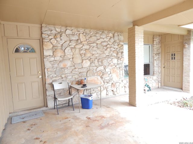 923 Eikel, New Braunfels, TX 78130