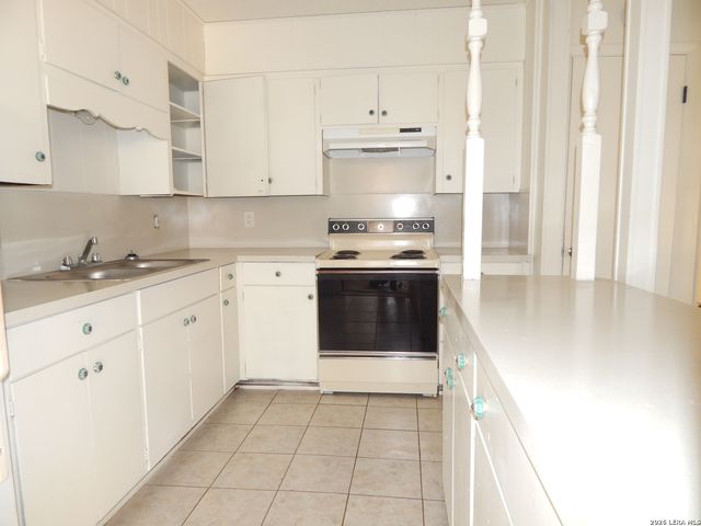 923 Eikel, New Braunfels, TX 78130