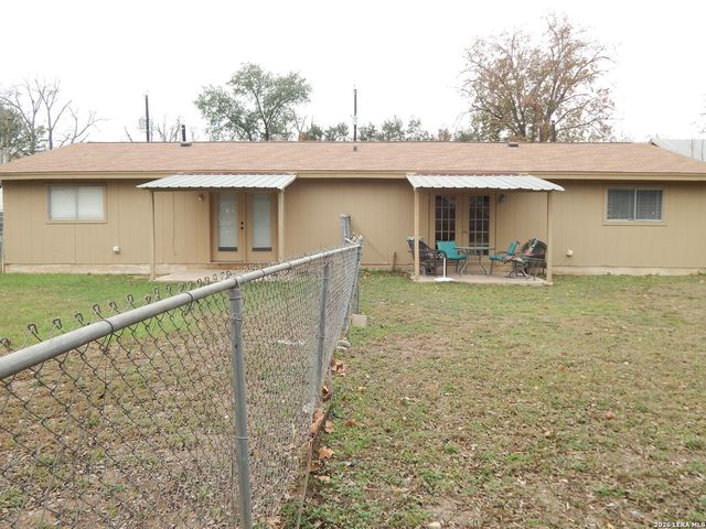 923 Eikel, New Braunfels, TX 78130