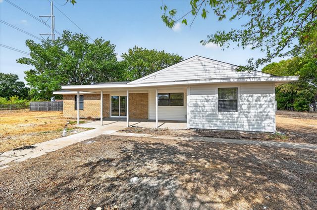 113 Bow Creek Circle, Red Oak, TX 75154