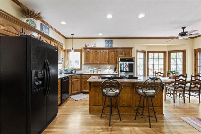 12912 Rosewood Street, Leawood, KS 66209
