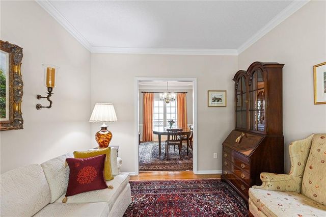 12912 Rosewood Street, Leawood, KS 66209